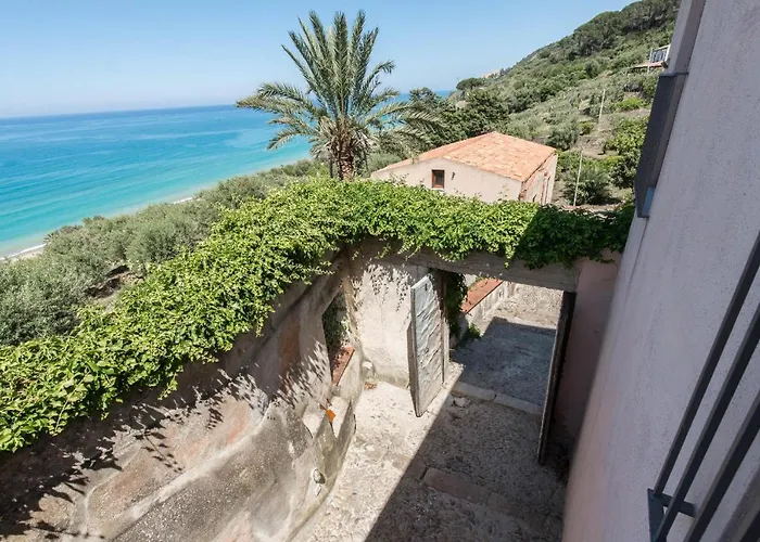 Apartment Palamara 1868