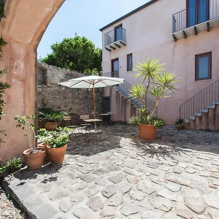 Palamara 1868 Apartmán